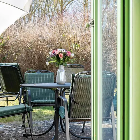 Prázdninový dům Ferienhaussiedlung Strandperlen Kuestenhof 1a *