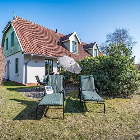 Ferienhaussiedlung Strandperlen Kuestenhof 1a Wustrow (Fischland)