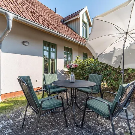 Prázdninový dům Ferienhaussiedlung Strandperlen Kuestenhof 1a