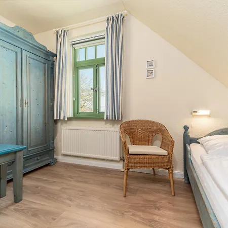 Ferienhaussiedlung Strandperlen Kuestenhof 1a Prázdninový dům *